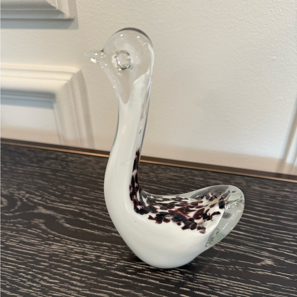Art Glass Swan Figurine Paperweight
